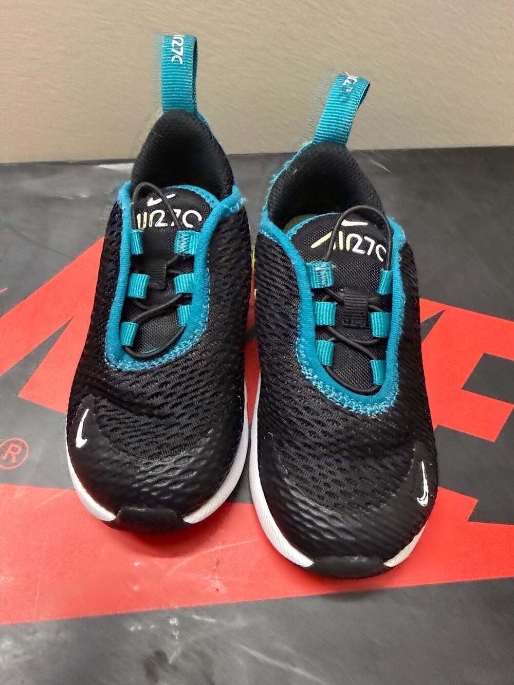 Nike Air Max 270 Toddler Size 5C Black Blue Yellow Sneakers
